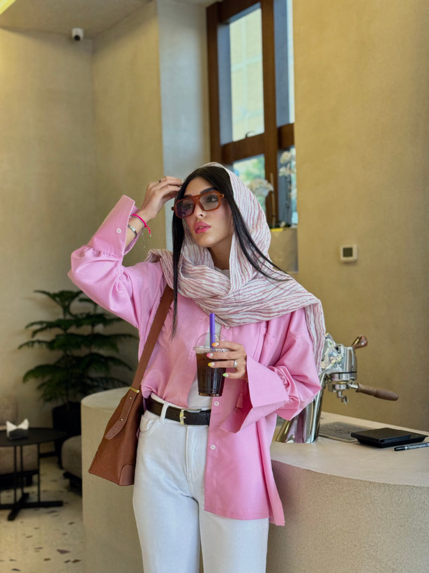 شال زبرا صورتی نخی - فروشگاه هیبو دیزاین
