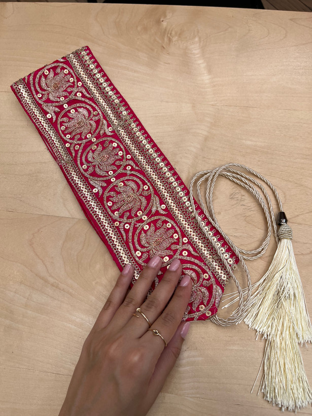 کمربندسوزن دوزی سرخابی
